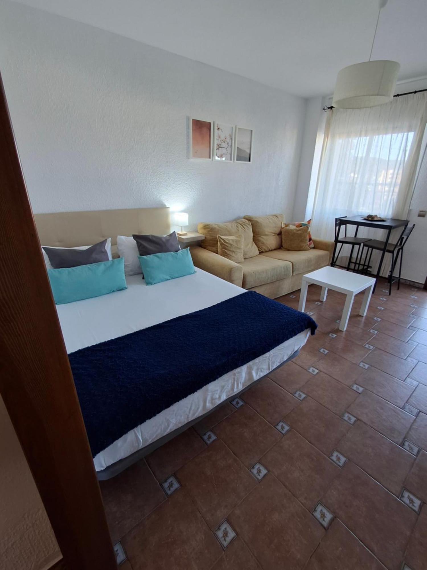 Apartamento Sonia Torremolinos Exteriör bild