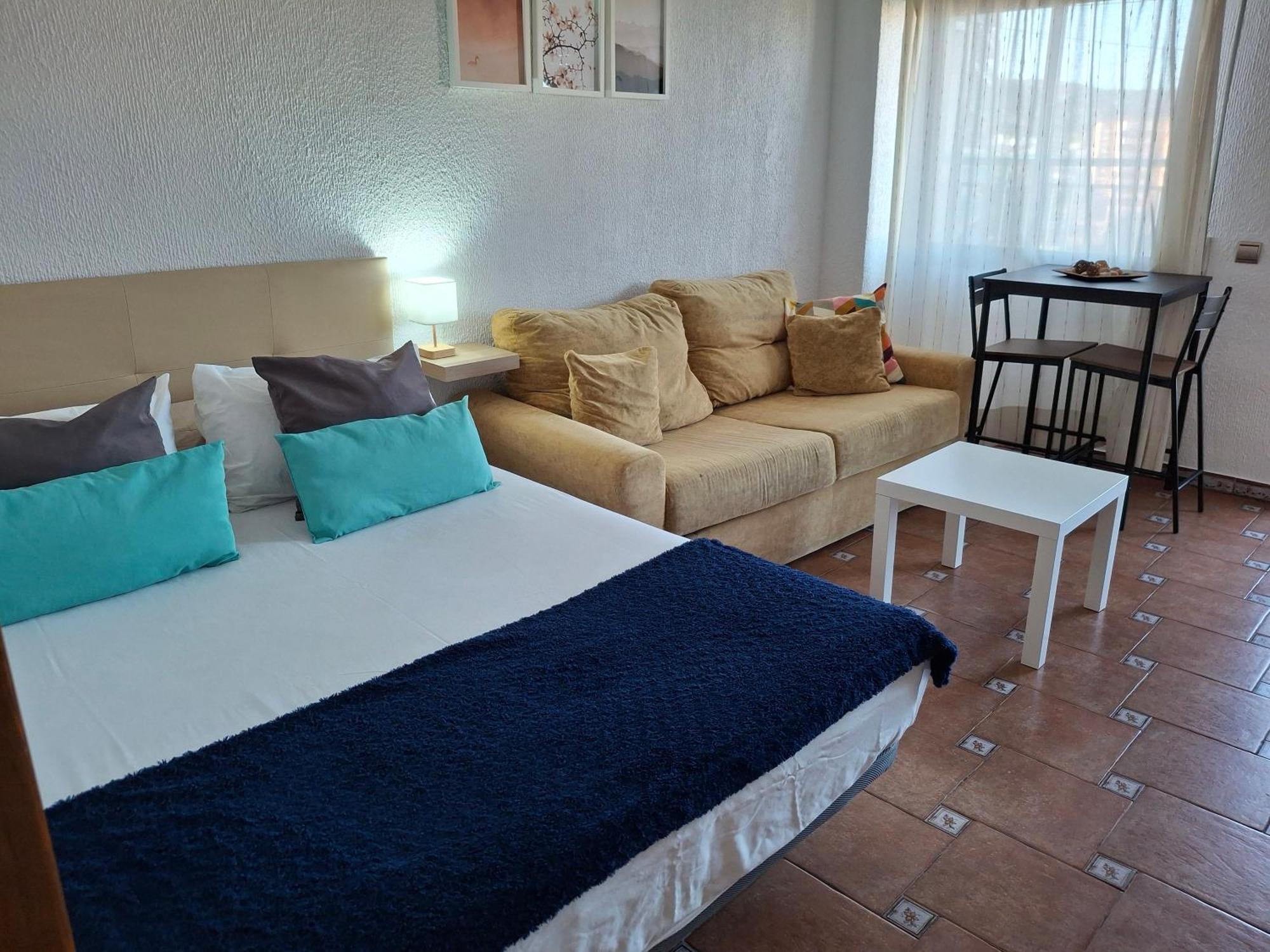 Apartamento Sonia Torremolinos Exteriör bild